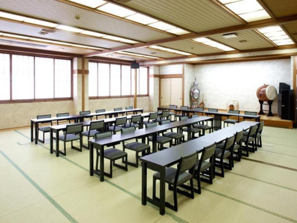 Business Hotel Kurama Hikone Exteriér fotografie